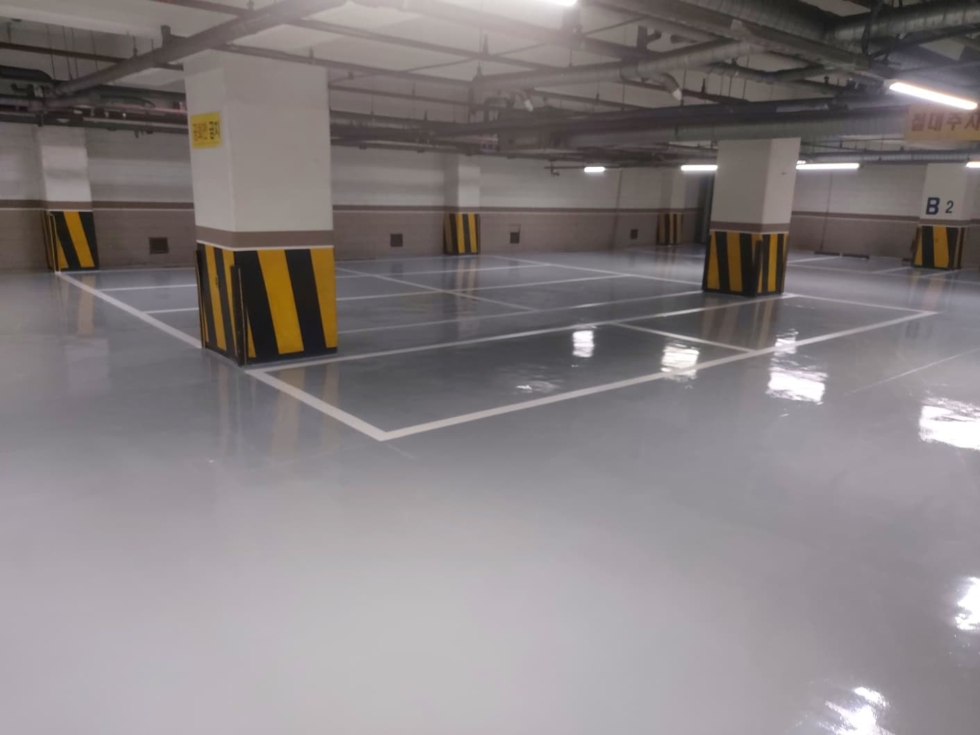 경기도 일산시 H프라자 주차장 바닥공사